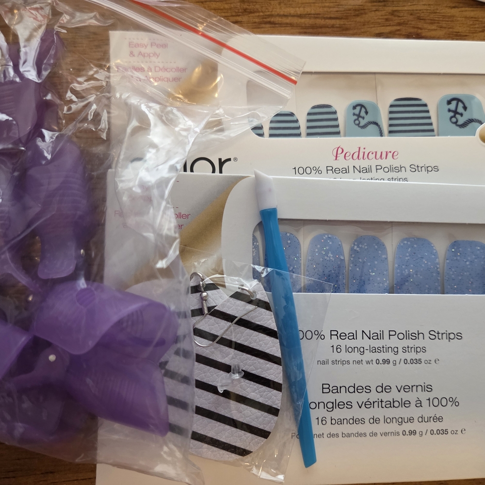 Color Street Blue and Black Nail Polish Strips